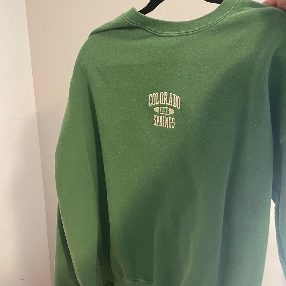 BDG Crewneck